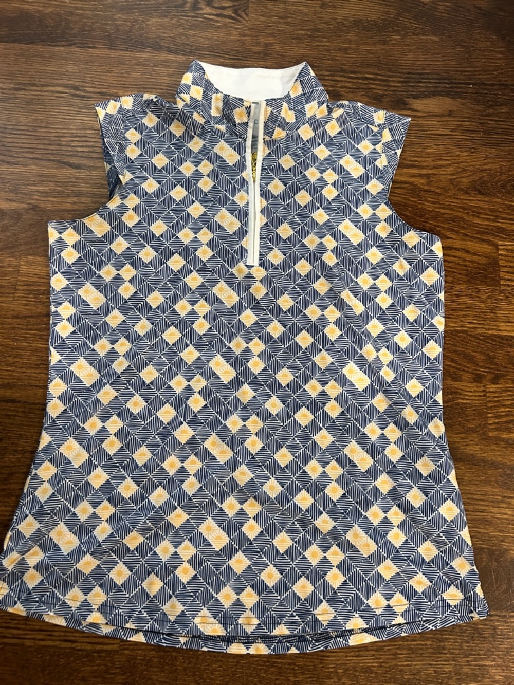 San Soleil golf tank/ polo